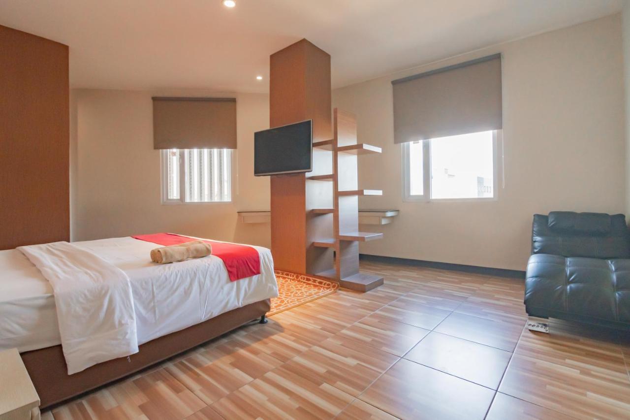 Reddoorz Premium Near Bandung Station Hotel Екстериор снимка